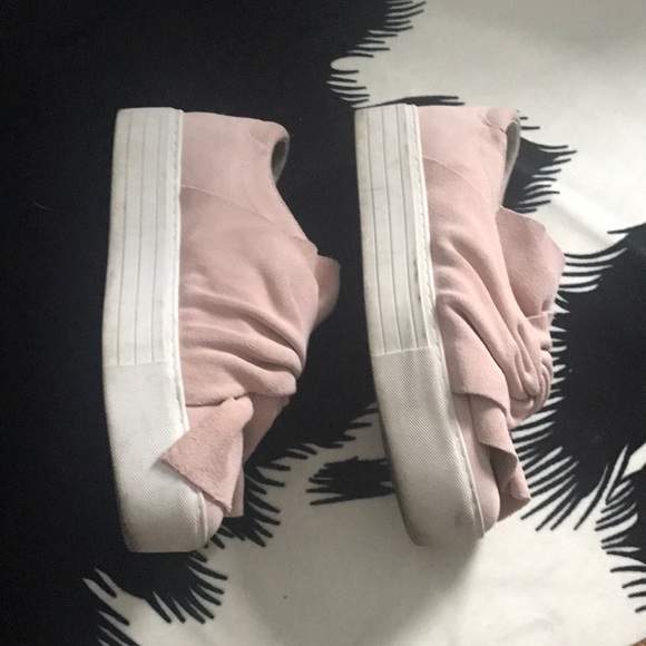 Kenneth Cole Platform Slip Ons - Picture 4 of 4